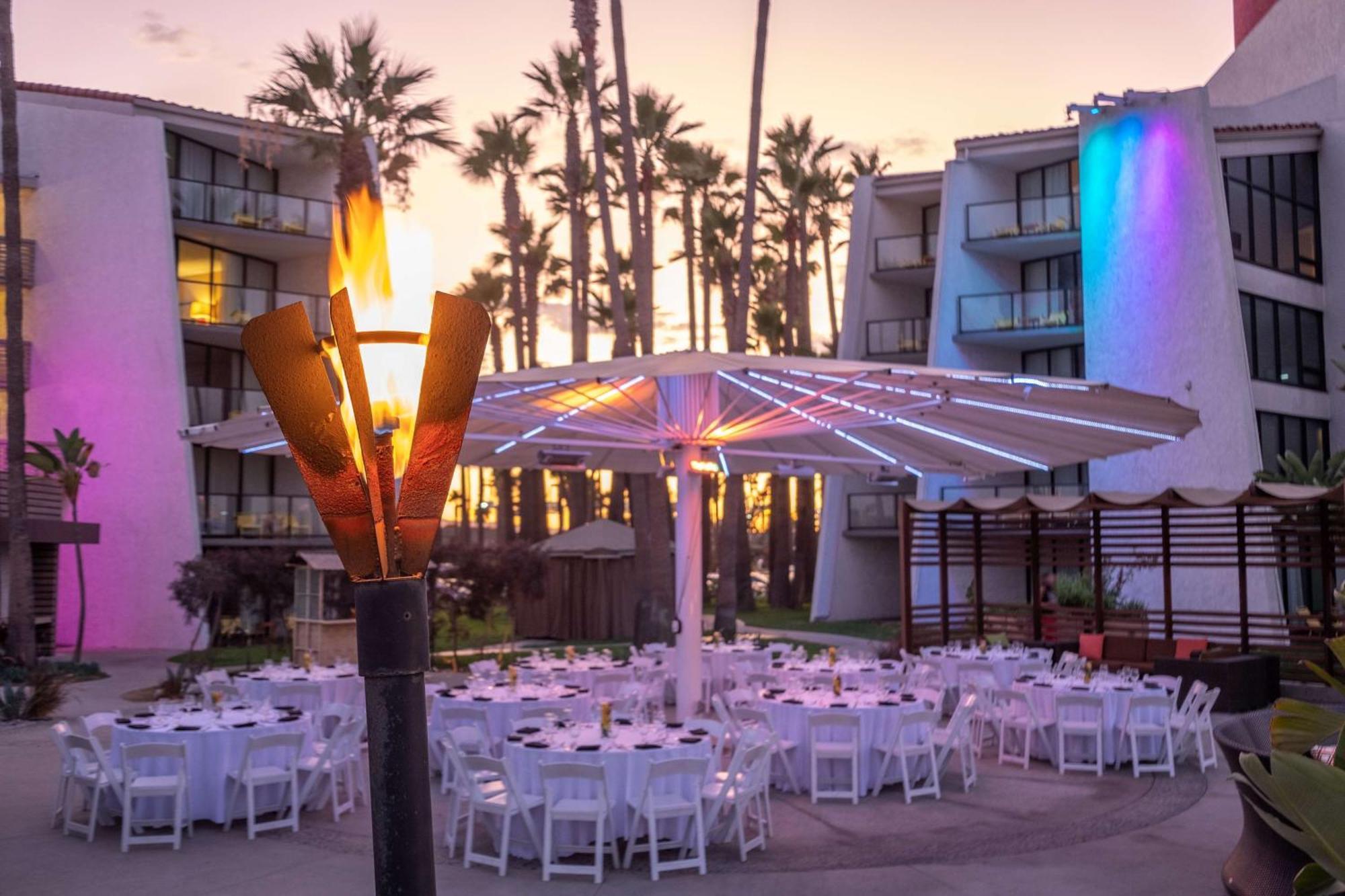 Hotel Maya Long Beach Exterior photo